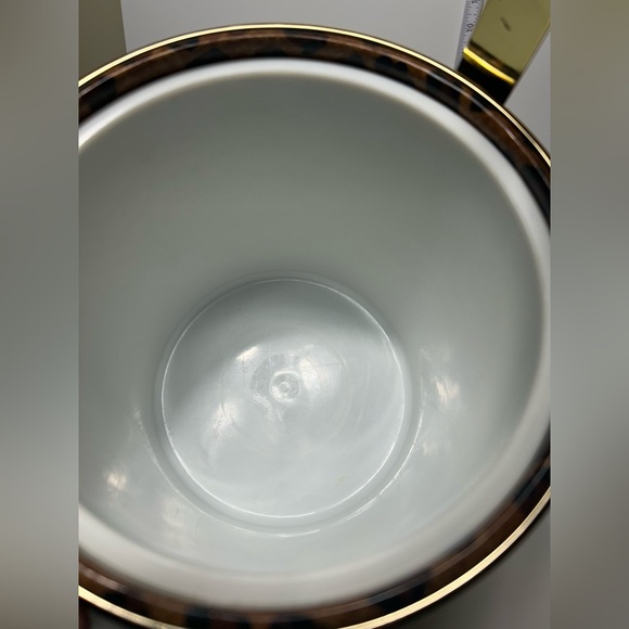Vtg Mid Century Modern Ice Bucket Retro Leopard Gold Barware
#0305244 - Picture 15 of 16